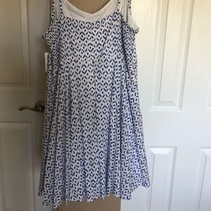 A cute flowy summer dress from Old Navy.